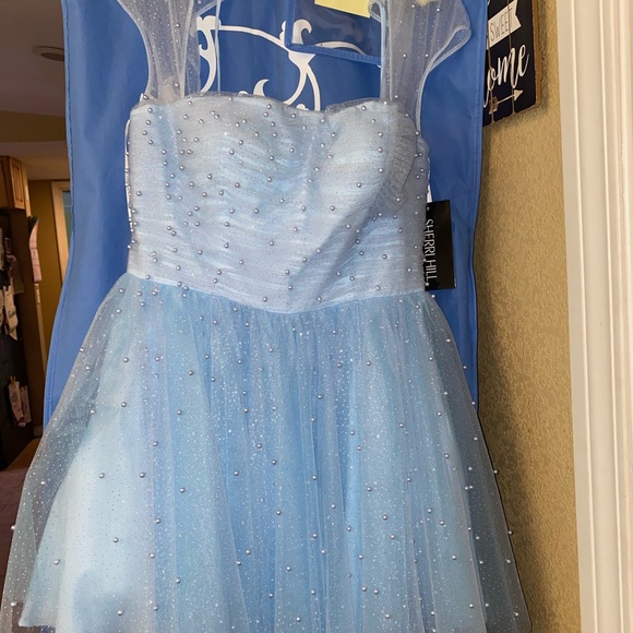 Sherri hill formal dress - Picture 3 of 3